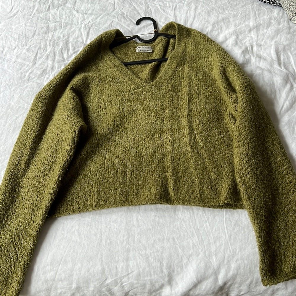 Urban outfitters - olive green sweater